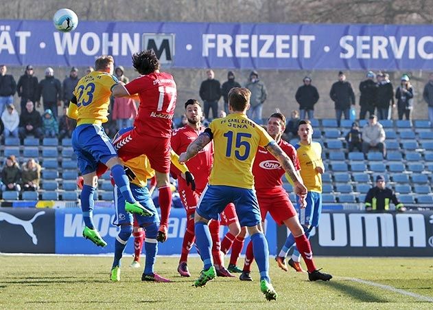 Mit einer enttäuschenden 1:2-Heimniederlage gegen den ZFC Meuselwitz startet der FC Carl Zeiss Jena in die Rückrunde.
