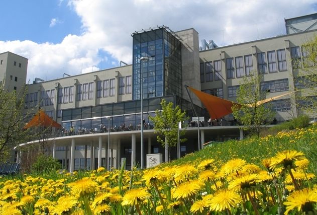 Mensa-Tour in Jena: Die Verbraucherzentrale Thüringen informiert am 25. Oktober an der Ernst-Abbe-Hochschule zu Finanzen und Versicherungen.