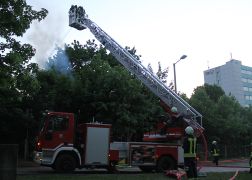 Wohnhausbrand In Jena Winzerla 000
