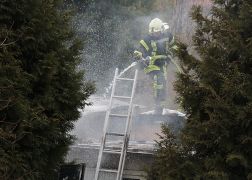 Gartenlaube Brannte In Jena 10