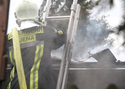 Gartenlaube Brannte In Jena 5