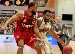 Jena Muenchen 211216 02