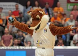 Jena MBC 140418 00017