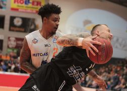 Jena MBC 140418 00024