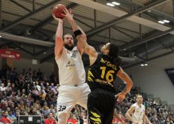 Jena Tuebingen 11122016 11