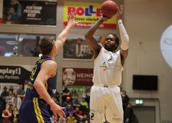 Jena Oldenburg 250417 009