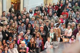 10 Jorge González In Jena