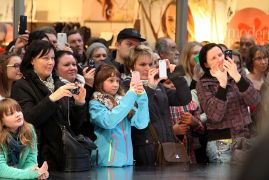 3 Jorge González In Jena