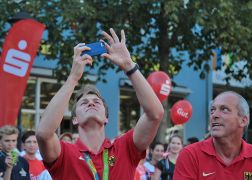 Jena Begruesst Olympia Sieger Roehler 0010