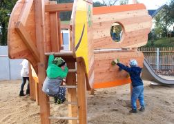 Spielplatz Ammerbach 231017 004