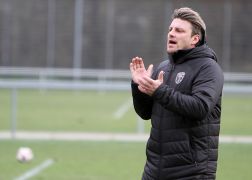 Trainingsauftakt Lukas Kwasniok In Jena 0014