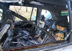 Auto Brannte Lichterloh In Jena 04