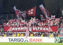 06 DFB Pokal Jena Stuttgart