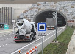 Jagdbergtunnel 19