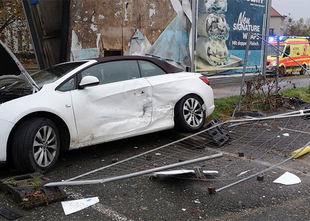 An der Kreuzung Löbdergraben und Fürstengraben kam es am Montagmorgen zu einem tödlichen Verkehrsunfall.