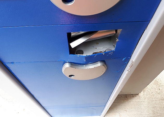 Zum wiederholten Mal wurde die Toilette im Paradies beschädigt.