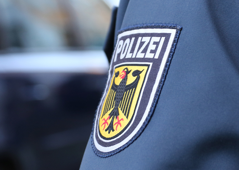 Die Bundespolizei fahndet derzeit nach den Tätern.