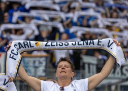 Gegen Babelsberg Jena Beschenkt Sich Nicht 42