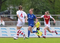 Jena Gewinnt Abstiegsduell Gegen Koeln II 10