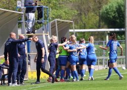 Jena Gewinnt Abstiegsduell Gegen Koeln II 14