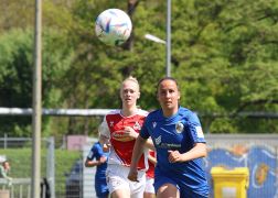 Jena Gewinnt Abstiegsduell Gegen Koeln II 15