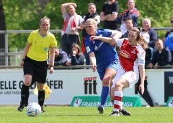 Jena Gewinnt Abstiegsduell Gegen Koeln II 21