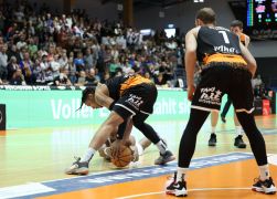 Medipolis SC Jena Schwenningen 22042023 04