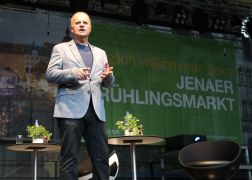 FC Carl Zeiss Jena Trainerlegende Jetzt Ehrenmitglied 01