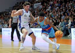 Medipolis SC Jena Fraport Frankfurt 10052024 01