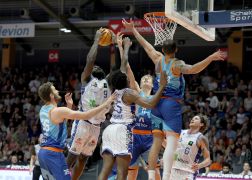 Medipolis SC Jena Fraport Frankfurt 10052024 03