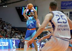 Medipolis SC Jena Fraport Frankfurt 10052024 17