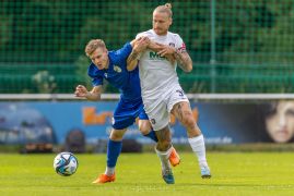 Gegen Aue Jena Mit Erster Test Niederlage 02