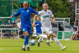 Gegen Aue Jena Mit Erster Test Niederlage 05