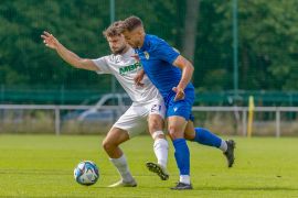 Gegen Aue Jena Mit Erster Test Niederlage 10