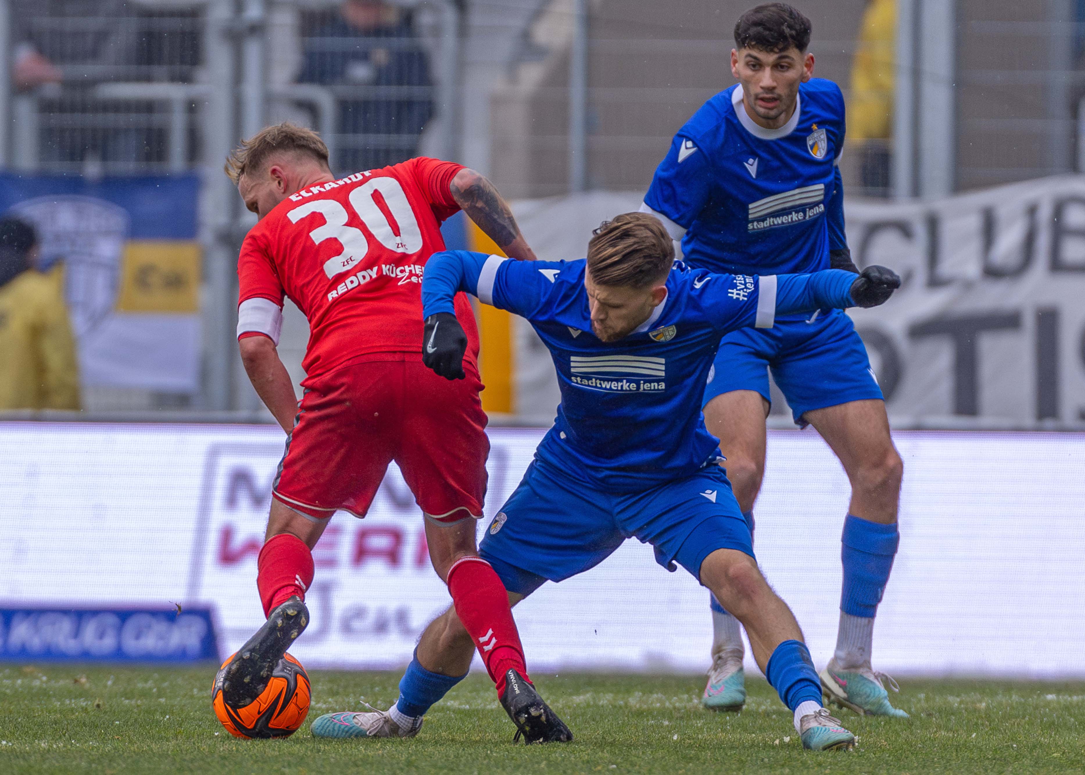 Jenaer Nachrichten – FC Carl Zeiss Jena gewinnt „kleines“ Thüringen Derby