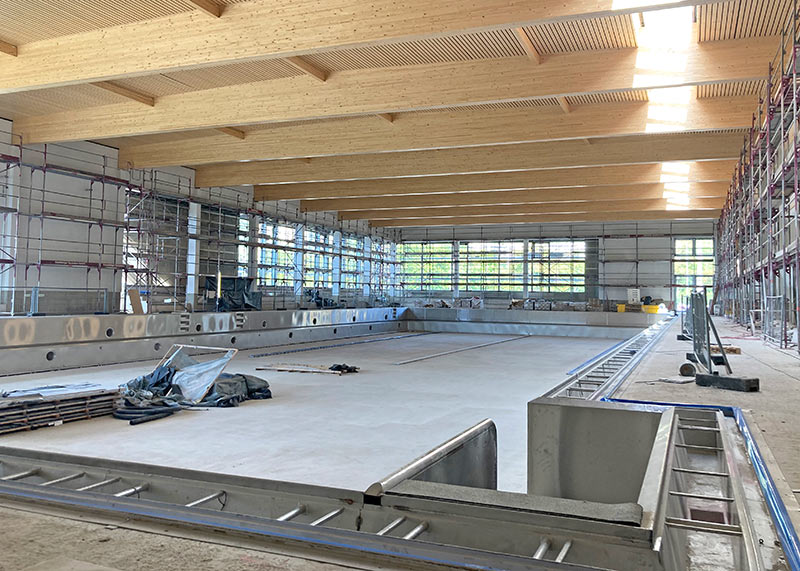 Das 50-Meter-Becken der neuen Schwimmhalle in Jena.