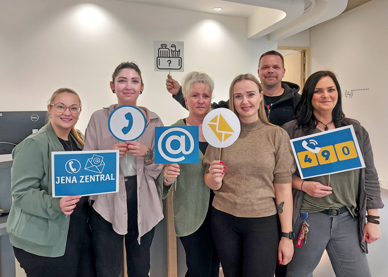 Das Team von JenaZentral, angesiedelt im Neubau am Engelplatz, arbeitet als zentrale Servicestelle für Anfragen von Bürgerinnen und Bürgern.