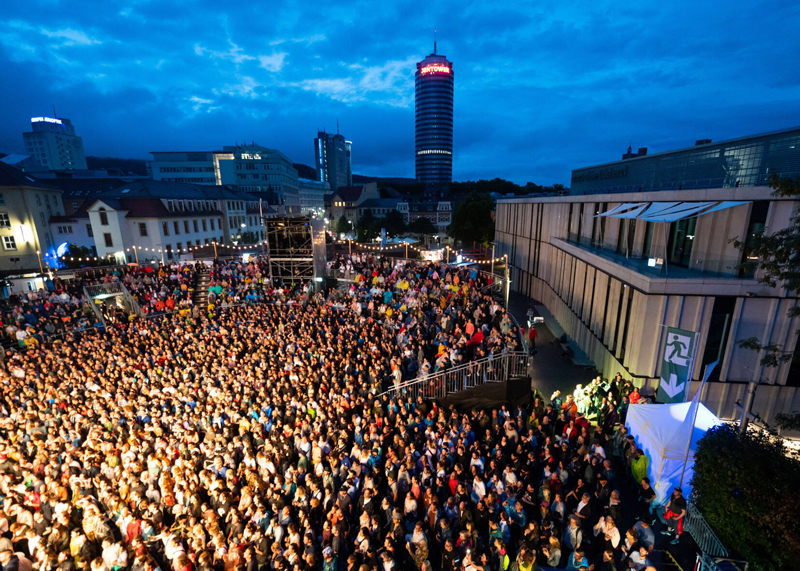 Einer der Höhepunkte der ersten Hälfte war das ausverkaufte Konzert von Faber.
