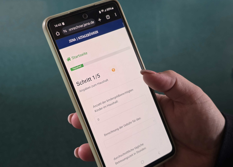 Der neue digitale Kiga-Gebührenrechner der Stadt Jena.