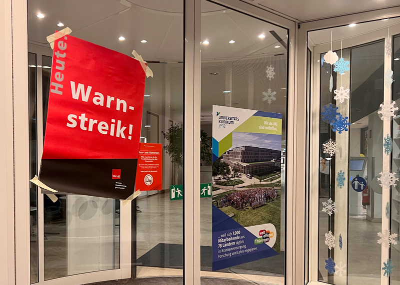 Das UKJ erwartet Einschränkungen in einzelnen Stationen und im OP-Betrieb.