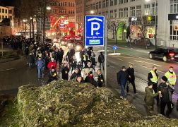 Mehrere Hundert Bei Corona Spaziergang Durch Jena 27122021 0008