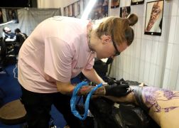 Die Taetowierer Sind In Jena 00001