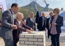 Erlenhoefe In Jena Feiern Richtfest 28042022 0023