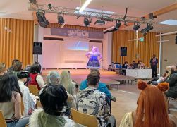 Hunderte Bei Cosplay Convention In Jena 23042022 0041