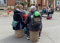 Hunderte Bei Buntem Damenviertelfest In Jena 00012