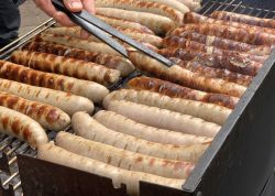 Hunderte Bei Buntem Damenviertelfest In Jena 00015