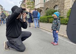Hunderte Bei Buntem Damenviertelfest In Jena 00035