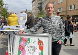 Hunderte Bei Buntem Damenviertelfest In Jena 00038