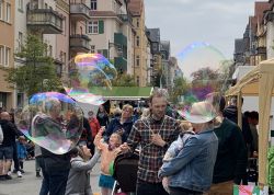 Hunderte Bei Buntem Damenviertelfest In Jena 0007