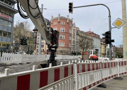 Stau Und Umleitung Rohrbruch In Jena Legt Strasse Lahm 0001